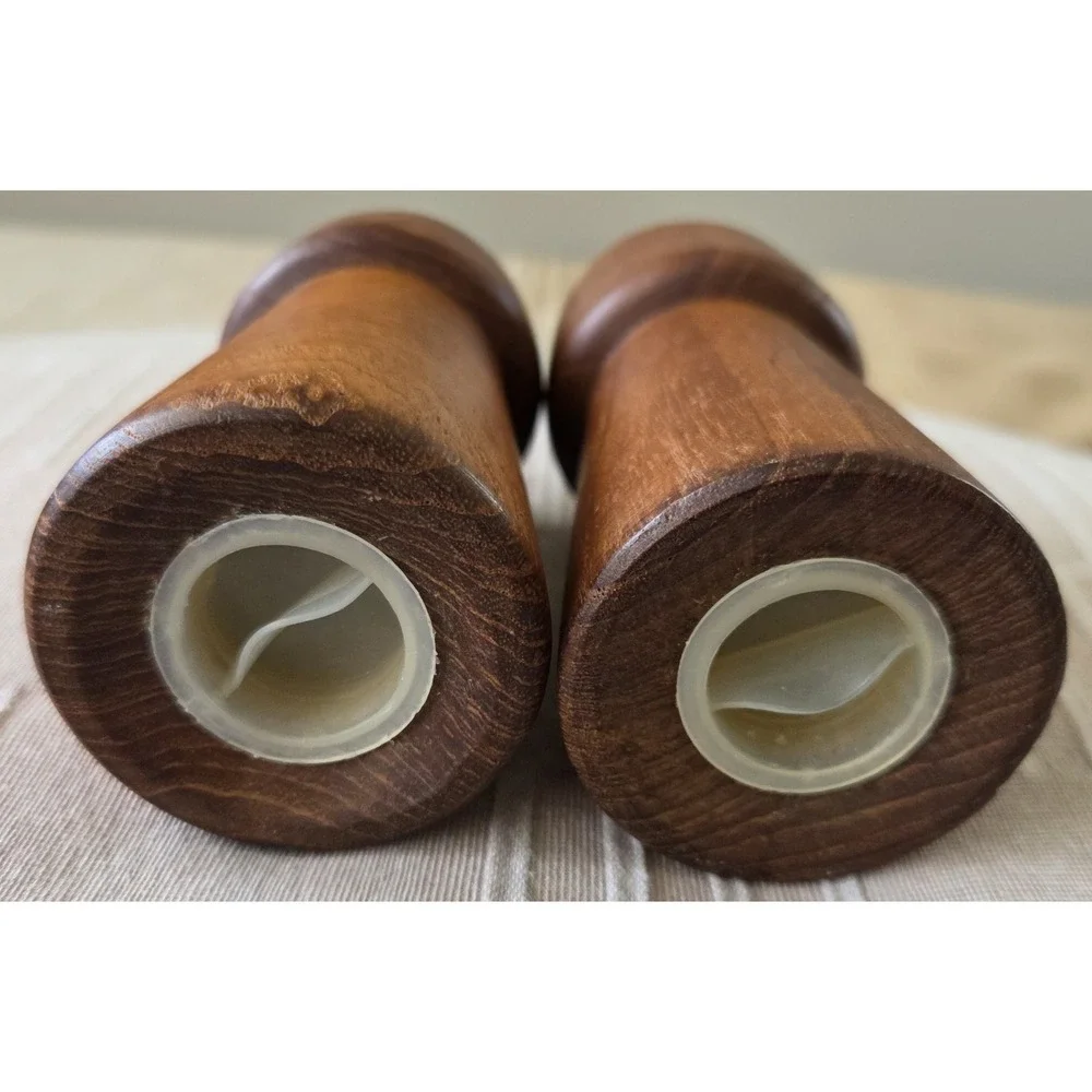 Vintage Teak Mid Century‎ Modern Salt and Pepper Shakers  4